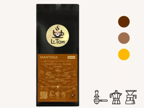 Le Tom Café Mantissa signature coffee in black packaging with brown label highlighting Brazilian origin from Campestre, Minas Gerais. Label details flavor notes of milk chocolate, hazelnut, and caramel, produced by Mantissa farm using Red Catuai variety with natural processing. Features 1100-1280m altitude, 100% organic certification, and Premio Ernesto Illy award, with medium roast. Recommended for espresso, moka pot, and pour-over brewing methods.